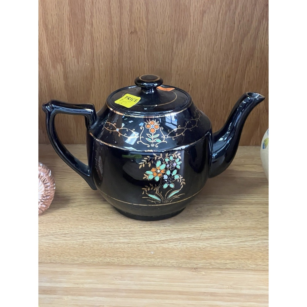 BEAUTIFUL JAPANESE TEA POT BLACK WITH FORAL HAND PAINTED DESIGN (336)